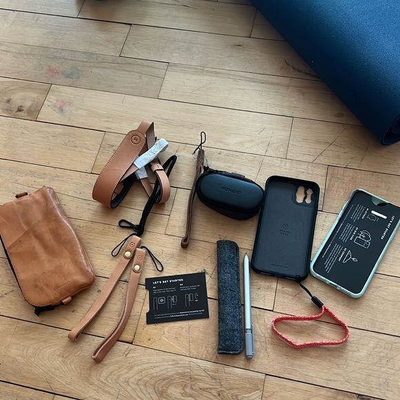 Moment accessories - Picture 1 of 15
